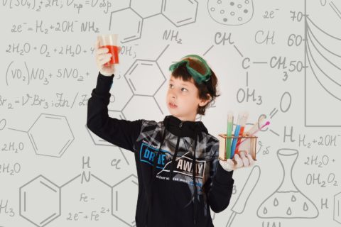 Zum Artikel "Fortbildungstag | Chemieunterricht in Bewegung – Digitalisierung und Nachhaltigkeit im Chemieunterricht umsetzen"